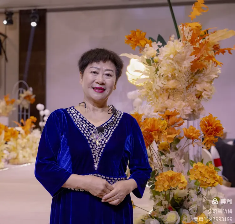 石铁刚和李君君的女儿结婚啦